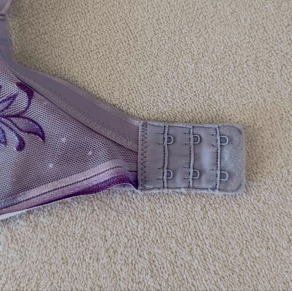 Wacoal Net Effect Underwire T-Shirt Bra, 38C - Picture 10 of 15